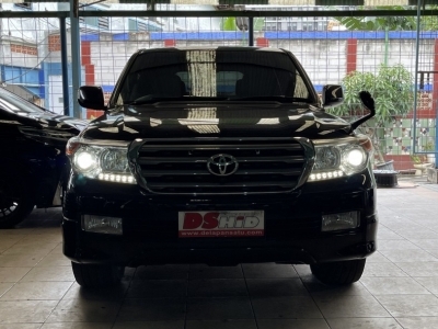 Toyota Land Cruiser to 2013