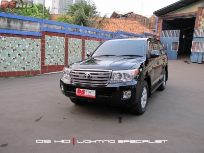 Toyota Land Cruiser to 2013