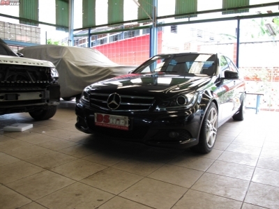 MERCEDES BENZ C Class W204