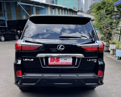 Facelift LX 570