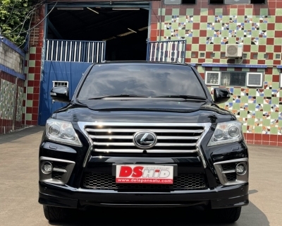 LX 570 2015 F Sport Model