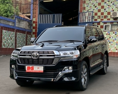 Facelift Toyota Land Cruiser