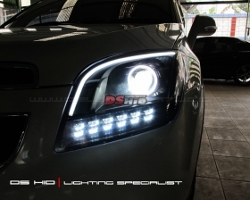 DS Projector Bixenon + DS HID 6000K + Angel Eyes + LED Strip ( Headlamp ) 
DS HID 6000K ( Foglamp )