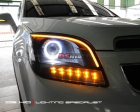 DS Projector Bixenon + DS HID 6000K + Angel Eyes + LED Strip ( Headlamp ) 
DS HID 6000K ( Foglamp )