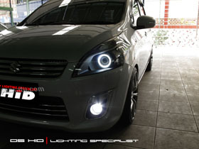 DS Projector Bixenon + DS HID 6000K + Angel Eyes + Blackhousing ( Headlamp )
DS HID 6000K ( Foglamp )