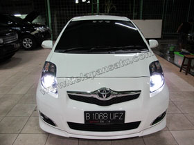 DS Projector Bixenon + DS HID 6000K + Angel Eyes + Black Housing