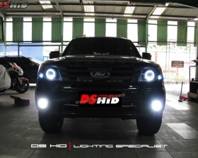DS Projector Bixenon + DS HID 6000K + Angel Eyes + Blackhousing ( Headlamp )
DS HID 6000K ( Foglamp )
LED Interior
