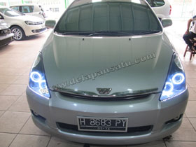 DS Projector Bixenon + DS HID + Angel Eyes