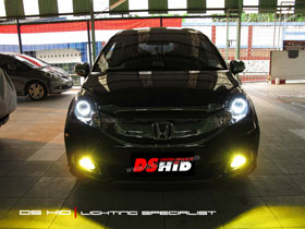 DS Projector Bixenon + DS HID 6000K + Angel Eyes + Black Housing ( Headlamp )
DS HID 3000K ( Foglamp )