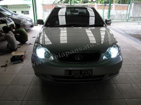 DS Projector Bixenon + DS HID 6000K