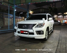 Facelift Lexus LX570