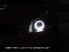 DS Projector Bixenon + DS HID 6000K + Angel Eyes + Blackhousing