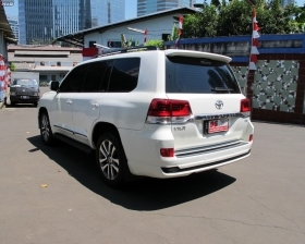 Facelift Toyota Land Cruiser