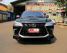 Facelift LEXUS LX570 Sport Model