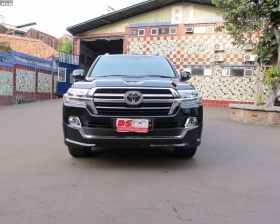 FACELIFT LAND CRUISER