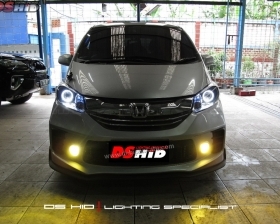 DS Projector Bixenon + DS HID 6000K + Angel Eyes ( Headlamp )
DS HID 3000K ( Foglamp )