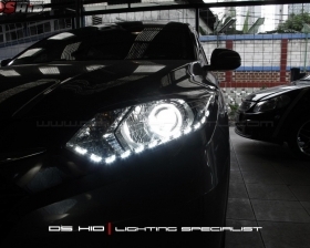 DS Projector Bixenon + DS HID 6000K + Angel Eyes + LED Strip ( Headlamp )
DS HID 6000K ( Foglamp )