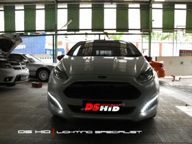 DRL Ford Fiesta
