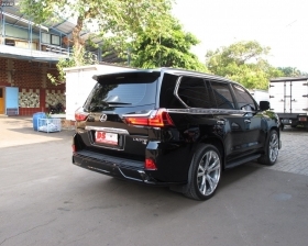 FACELIFT Lexus LX570