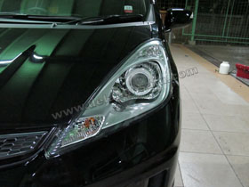 DS Projector Bixenon + DS HID 6000K + Angel Eyes 