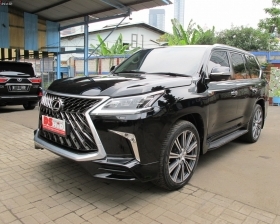 Facelift Lexus LX 570 Sport Model