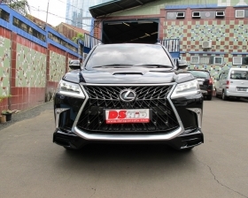 Facelift Lexus LX 570