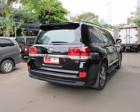 Facelift Toyota Land Cruiser