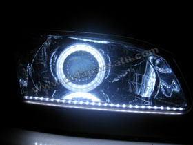 DS projector Bixenon + DS HID + Angel Eyes