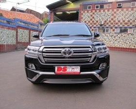 Facelift Toyota Land Cruiser