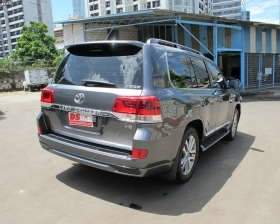 Facelift Land Cruiser