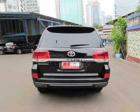 Facelift Toyota Land Cruiser