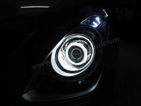 DS Projector BIxenon + DS HID 6000K + Angel Eyes ( Headlamp )
DS HID 3000K ( Foglamp )