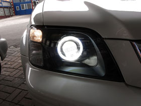 DS Projector Bixenon + DS HID + Angel Eyes 